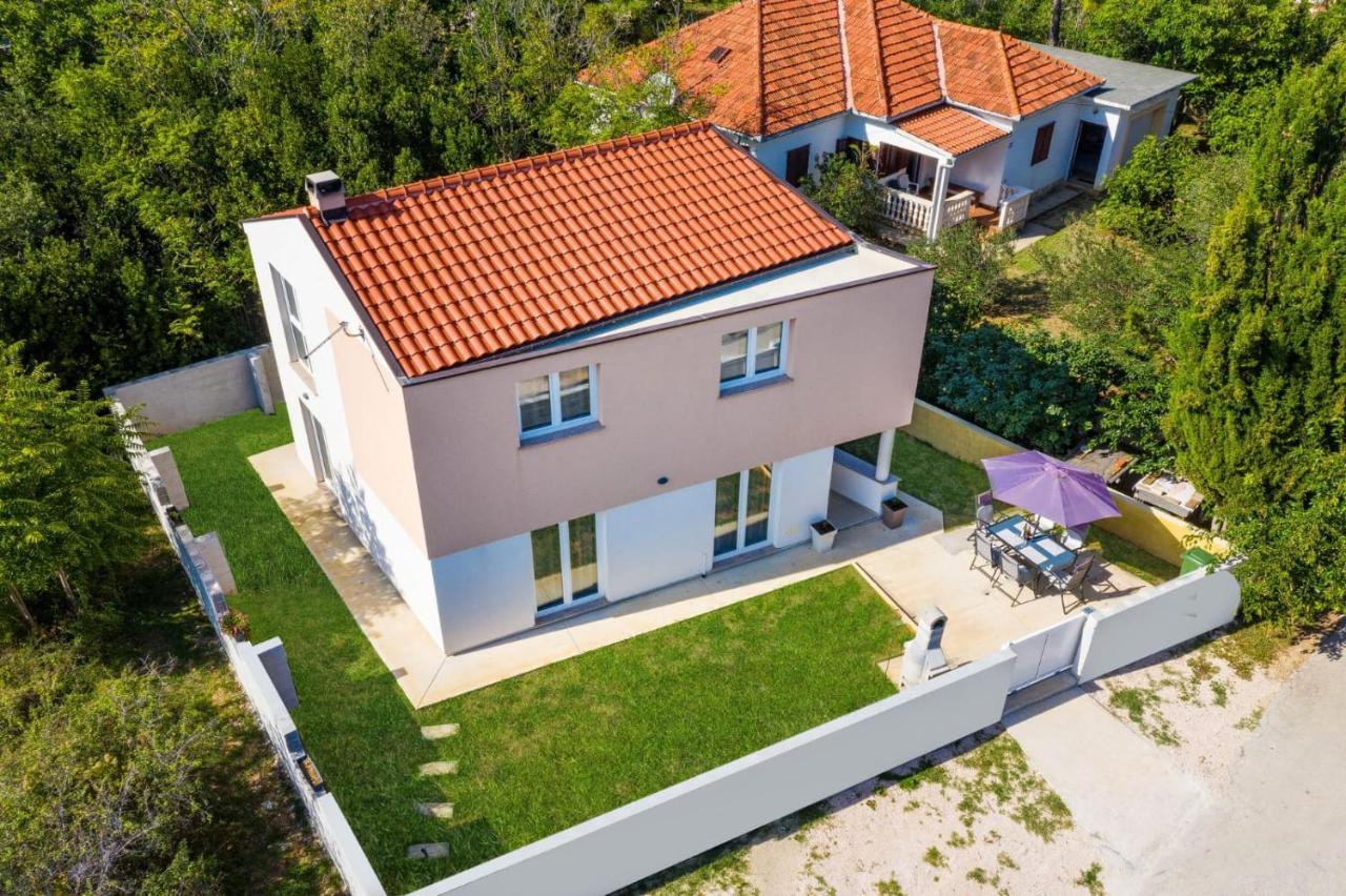 Kuca Za Odmor Natali Villa นิน ภายนอก รูปภาพ